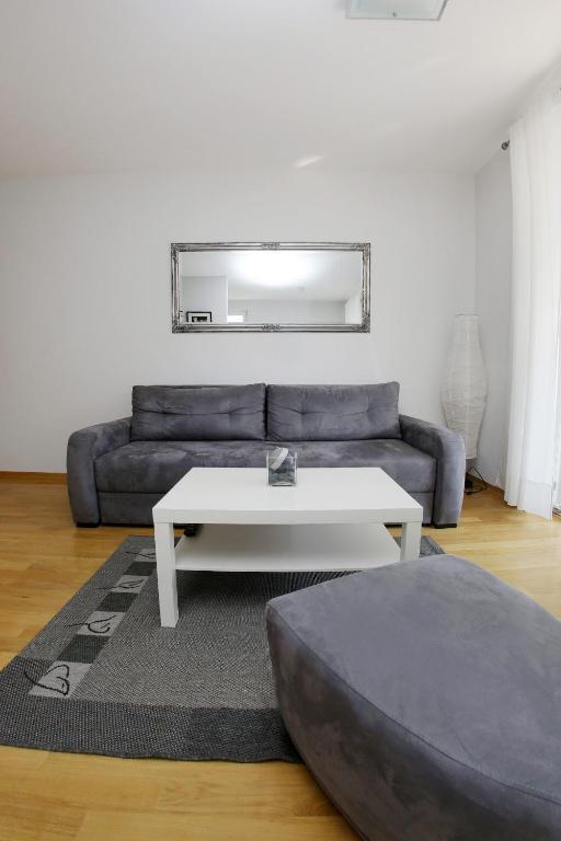 Lila Apartments زادار المظهر الخارجي الصورة